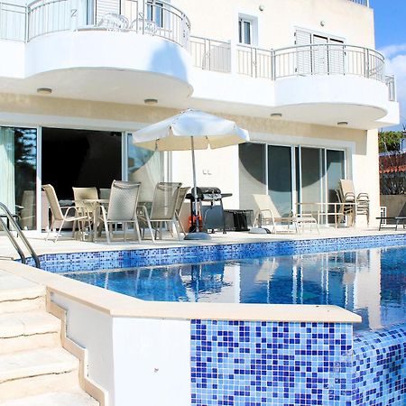 Coral Blue Bay Villa Coral Bay Exterior photo