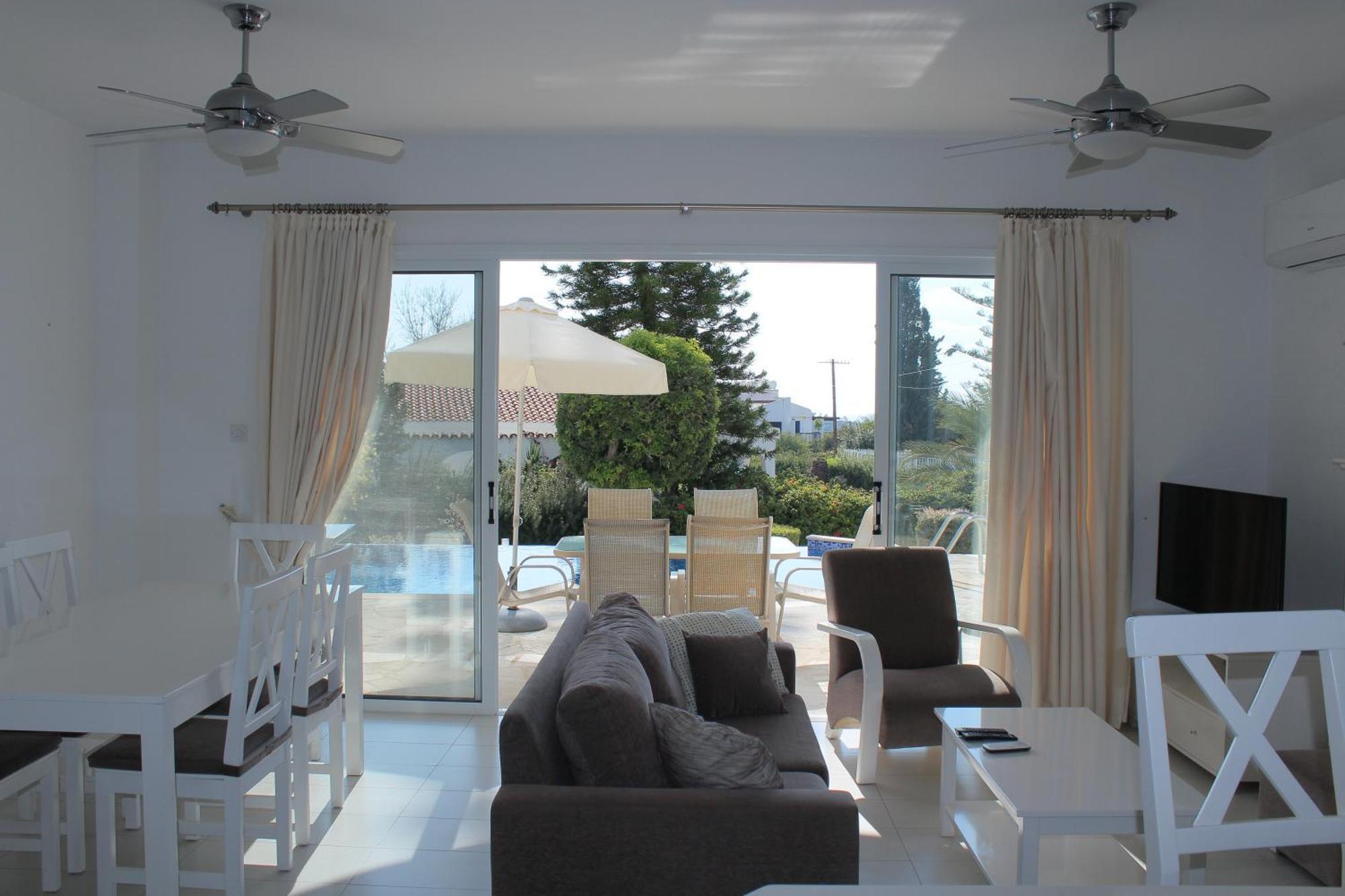 Coral Blue Bay Villa Coral Bay Exterior photo