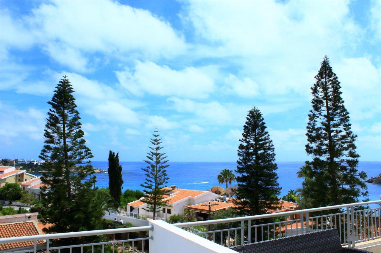 Coral Blue Bay Villa Coral Bay Exterior photo
